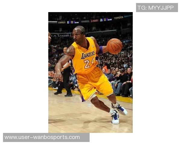 东契奇上半场狂砍32分助力湖人领先森林狼5分进入下半场 东契奇上半场狂砍32分助力湖人领先森林狼5分进入下半场